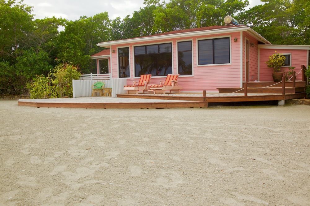 Royal Belize Hotel Thatch Caye Екстериор снимка